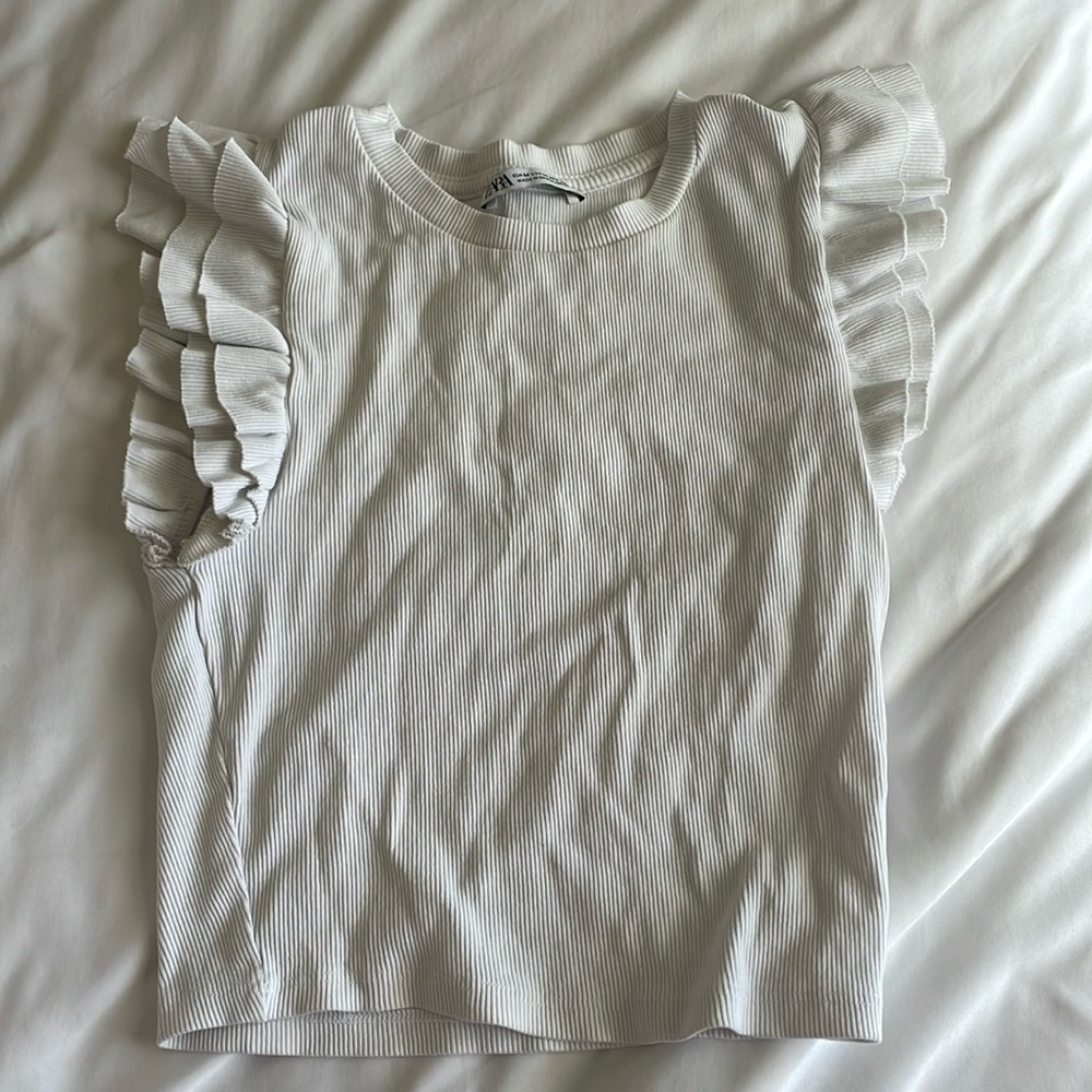 Zara ruffle sleeve shirt